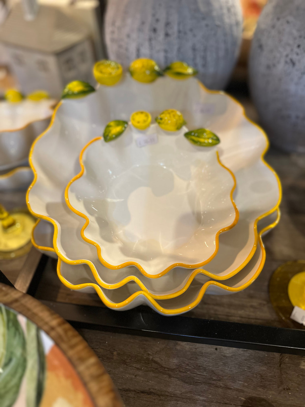 CITRUS SCALLOPED BOWL-LARGE