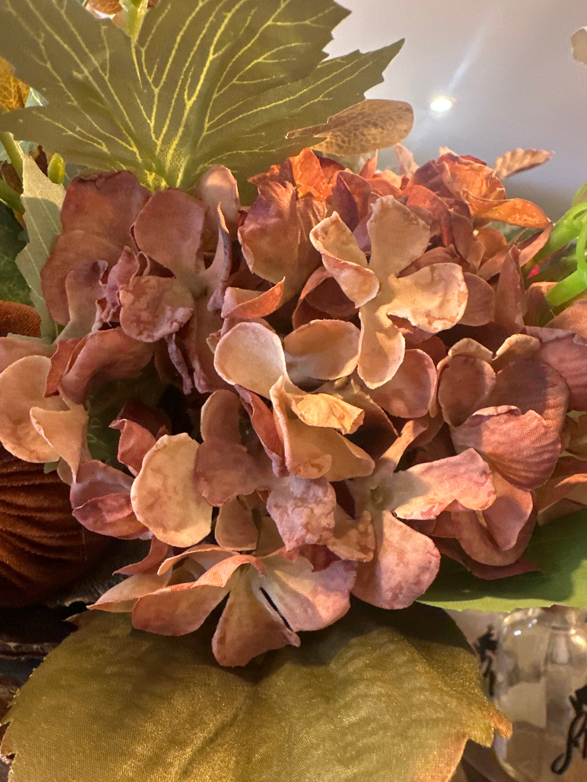 AUTUMNAL PURPLE/RED HYDRANGEA