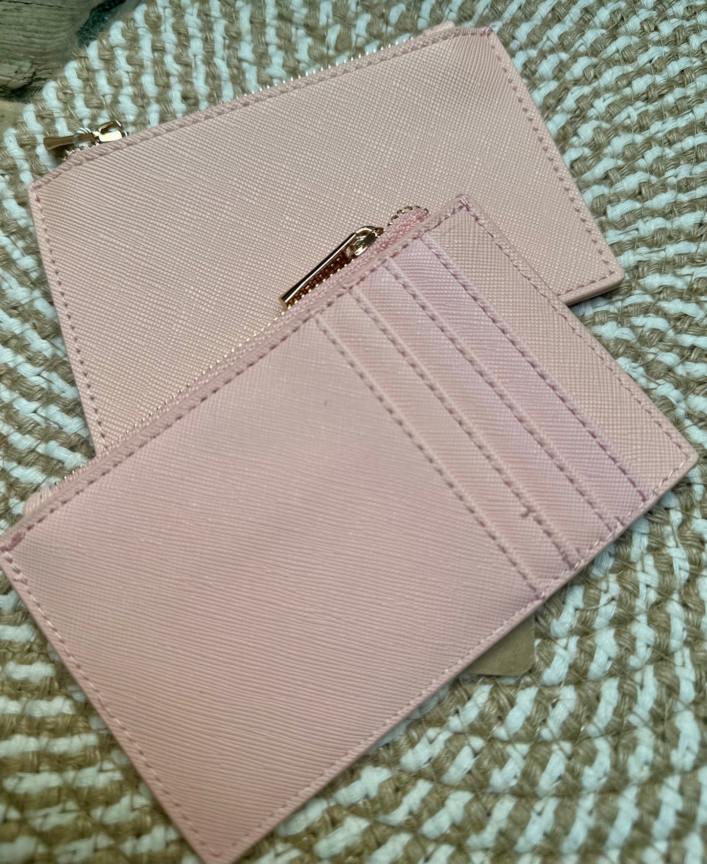 BLUSH PINK CARD /WALLET HOLDER