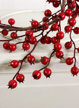 BERRY MINI GARLAND - PRE-ORDER