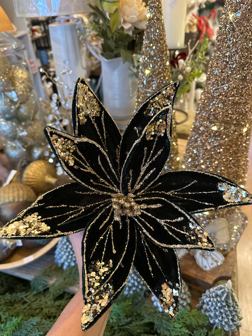 EMERALD VELVET JEWELLED CLIP ON FLOWER