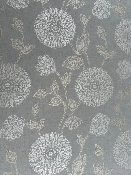 NEUTRAL CREAM/GOLD FLORAL REMNANT R176