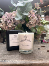 VELVET MOSS CANDLE