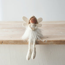 SITTING FABRIC ANGEL