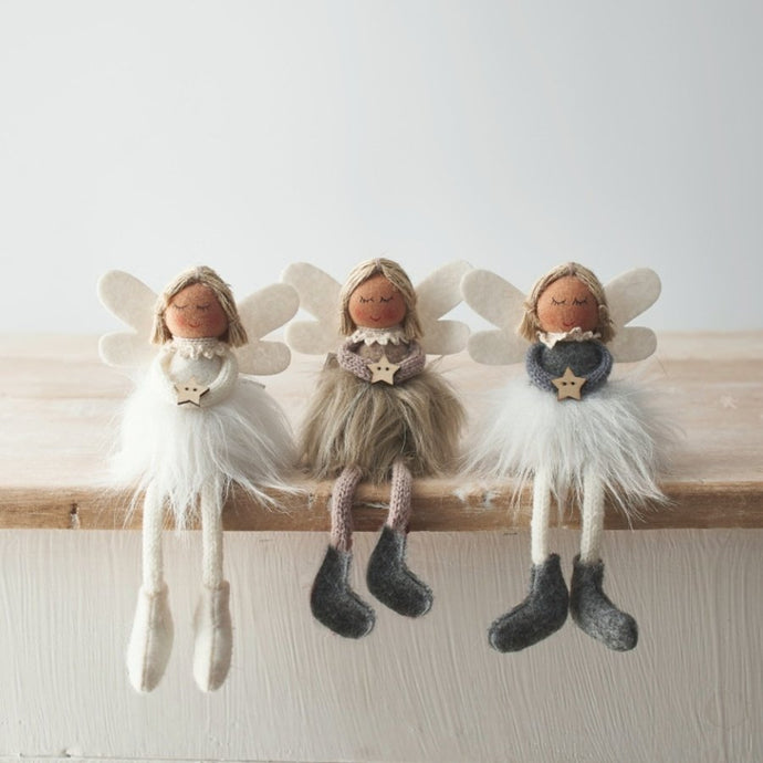 SITTING FABRIC ANGEL