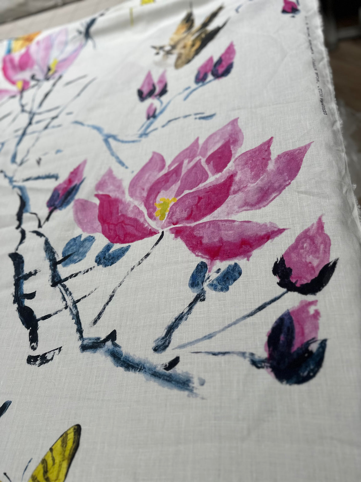DESIGNERS GUILD MADAME BUTTERFLY REMNANT R174