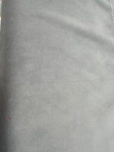Grey velvet (seconds)