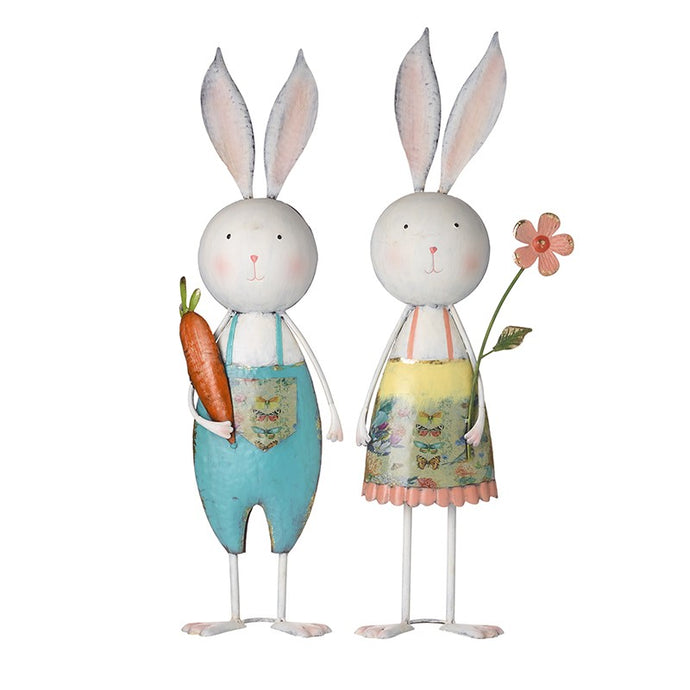 STANDING BUNNY BOY WITH CARROT