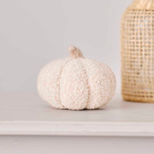 SMALL BOUCLE PUMPKIN