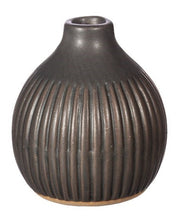 GROOVED BUD VASE BLACK