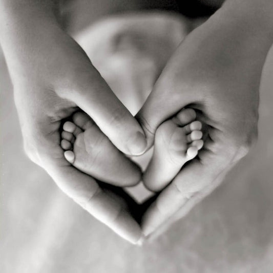 NEW BABY HEART HAND/FOOT CARD