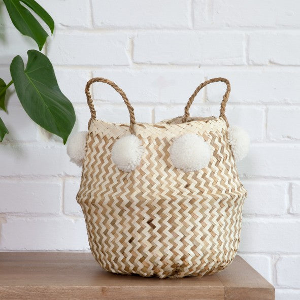 MONOCHROME BELLY BASKET WITH POMPOMS - WHITE